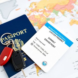 名詞句「an international driver's permit」の理解と使い方：例文と文法