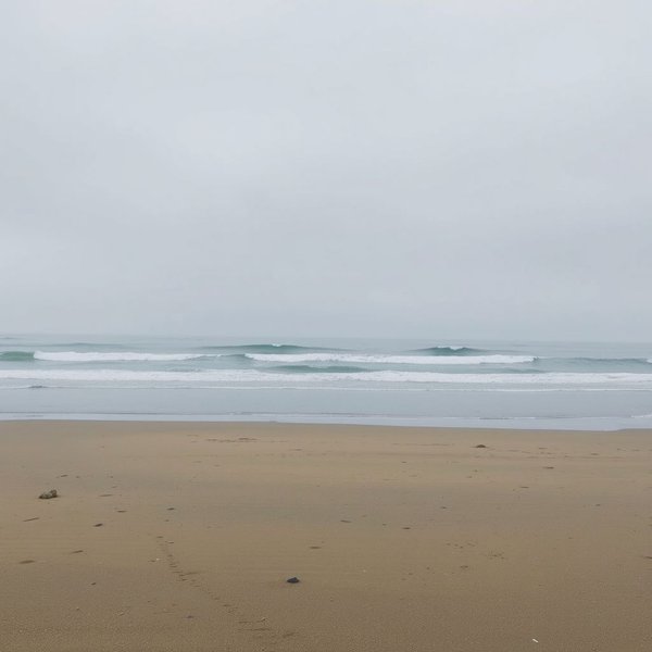 Image of a quiet tourist destination during the off-season