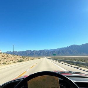 Verständnis und Verwendung der Nominalphrase: A Road Trip auf Deutsch