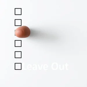 Hiểu Rõ Leave Out Cụm Động Từ Phổ Biến Trong Tiếng Anh